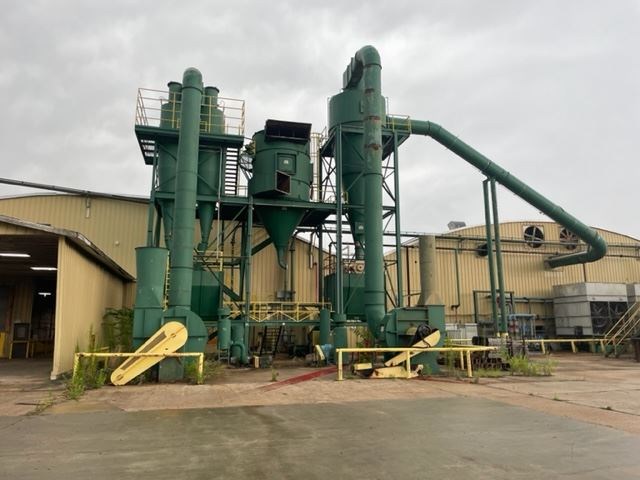 Unknown Multi-Clone Dust Collection System